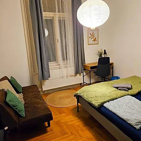 Downtown Gem Hostel