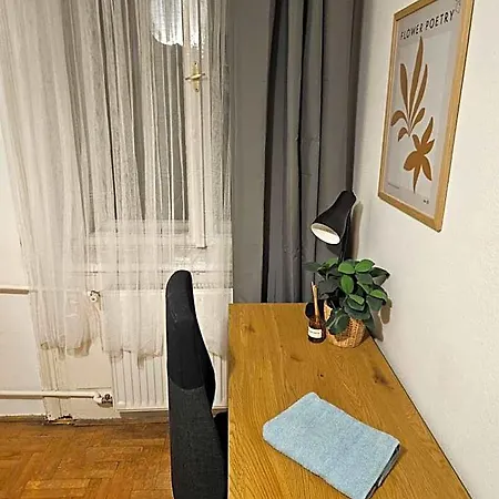 Downtown Gem Hostel